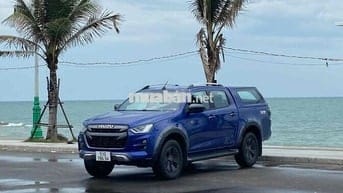 Isuzu Dmax 2022 Type Z 1.9L 4x4 AT - 60000 km
