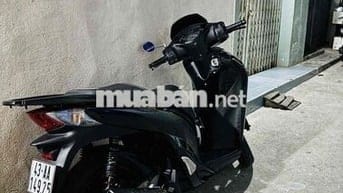 CHÍNH CHỦ CẦN BÁN XE SH 125 ĐÃ LÊN ÁO Ý