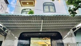 Cần bán nhà Nguyễn Thiện Thuật,P2,Q3,ngang 4m, Xe hơi tận nhà, 4PN,4WC