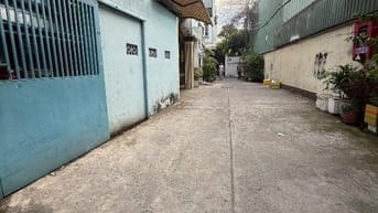 HẬU GIANG QUẬN 6 GIÁP Q5 45M2 KO LỘ GIỚI 5 TẦNG XE HƠI ĐỖ CỬA.