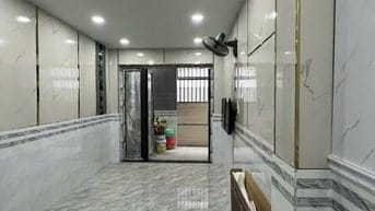 Nhà đẹp chính chủ cần bán gấp - vị trí đẹp