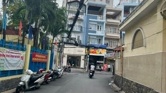 Ngộp NH xử lý bán gấp nhà 4lau,4PN,Lê Quang Định,Bình Thạnh,HXH,hơn 7t