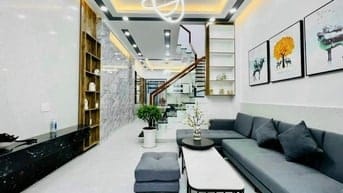 Định cư Mỹ bán nhà 60m2,1 trệt 2 lầu,SHR,1 tỷ550,huỳnh mẫn đạt,p3,Q5