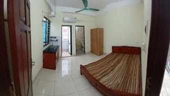 Phòng trọ 20m2, không chung chủ, có thang máy