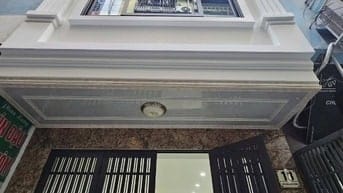 NHÀ TRUNG TÂM CẦU GIẤY 6 TẦNG Ô TÔ- KINH DOANH GẦN CHỢ SINH VIÊN 