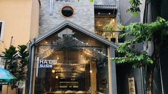 Cực đẹp nhà mặt phố Xuân La, DT 90mx2 tầng, MT: 7m, Kinh doanh sầm uất
