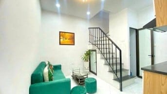 HƠN 3 TỶ NHÀ 4 TẦNG - 3 PN ĐỦ CÔNG NĂNG - PHỐ HUẾ - TRẦN CAO VÂN  