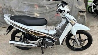 Future fi 2009 trắng 21337 ( hỗ trợ góp )