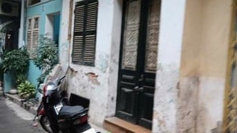 Cho thuê nhà phố Thịnh Quang, Đống Đa, 35m2 x 2 tầng, ngõ rộng
