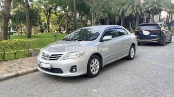 Toyota Altis 2010 1.8 AT 88.000km mẫu 2011