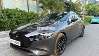 Mazda 3 2020 1.5L Luxury - 115000 km