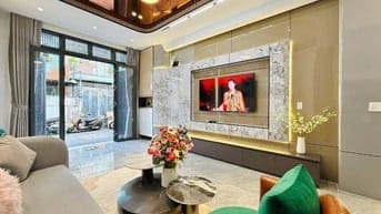 CHÍNH CHỦ BÁN NHÀ ĐẸP MỚI XÂY ĐÚC 3LẦU FULL NỘI THẤT CAO CẤP 