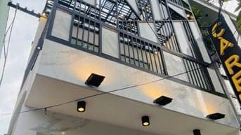 Cho thuê nhà mặt đường kinh doanh đường Cách mạng tháng 8, P4, Quận 3