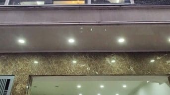 Bán Gấp Nhà Đẹp Ngõ 215 Trung Kính 65m2 x 5 Tầng MT 5.5m Giá 24.5 Tỷ.
