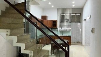 Cho thuê nhà HXH Đào Duy Anh, P.9, Q.PN. DT 4x14m. trệt 3LGiá 19tr