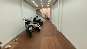 Cho thuê mặt bằng mặt tiền đường Đặng Trần Côn, Phường Bến Thành, Q 1