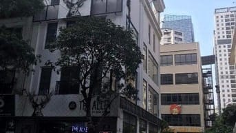 CHO THUÊ NHÀ LÔ GÓC MẶT PHỐ CHÙA LÁNG-BAO QUANH LÀ 5 TRƯỜNG ĐẠI HỌC