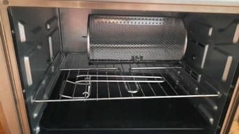 Lò nướng hiệu Electrolux còn mới