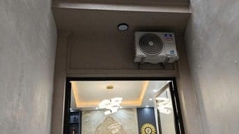 Bán nhà trong ngõ phố Minh Khai, Hoà Bình 3, DT 57m2 x5Tầng