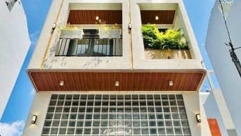Đi nước ngoài định cư bán gấp nhà ở đường Phùng Hưng, phường 14, quận 