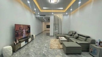 Cho thuê nhà đẹp 1 trệt 2 lầu kdc bửu long