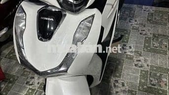 Chính chủ pass xe sh 150i 2022 trắng biển Đà Nẵng
