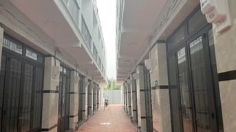 Nhà 1 Trệt 1 Lầu Gần Chợ Bình Chánh Vài Phút