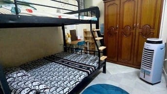 Cho thuê phòng tầng 2 nhà ngõ 239 Bùi Xương Trạch, Ngã Tư Sở