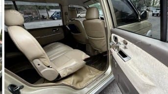 Cần bán xe Mitsubishi Jolie bánh treo sx-2005 phung xăng điện tử
