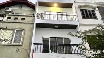 BÁN NHÀ PHỐ GIÁP NHẤT, 10M RA PHỐ, 8T THANG MÁY, NGÕ Ô TÔ GIÁ 13,5 TỶ 