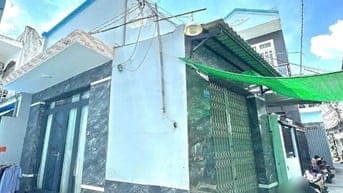 Nhà góc 2MT hẻm kế bến xe Q8. Bình hưng Bình chánh