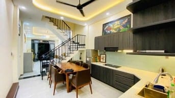 Bán nhà tx22 đúc 1 lầu Sh riêng