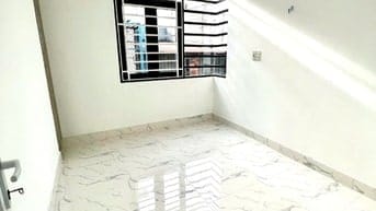 2.8 tỷ nhà shr quận 12 , 2 pn 24m2 hẻm ba gác nhà chính chủ 