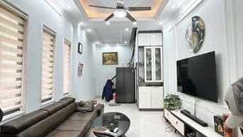 Bán nhà Minh Khai 45m 5 tầng 6 ngủ  , lô góc 3 thoáng về ở ngay 