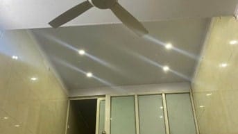 Cho thuê nhà ngõ 264 phố Âu Cơ, Nhật Tân, quận Tây Hồ, nhà mới đẹp 