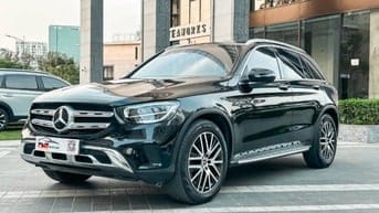 Bán xe Mercedes Benz 98% bảo dưỡng đầy đủ 