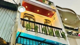 💥HẠ 300Tr BÁN NHANH💥 💫 NHÀ 3 TẦNG ĐẸP - GẦN MẶT TIỀN - SÂN THƯỢNG 