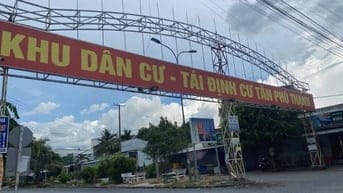 Nhà mặt tiền đường số 2, KDC Tân Phú Thạnh 85m2 thuận tiện làm kho bãi