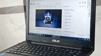 cần bán laptop ASUS giá rẻ rất mượt 