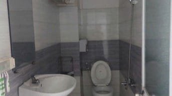 Bân nhà gần trường học lê Tấn Bê gần tên lửa gần bến xe miền tây. Gần 