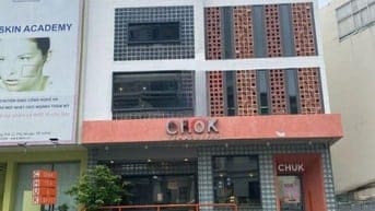 Cho thuê nhà 130 Phổ Quang, Phú Nhuận. Hầm, 4 Tầng, 16x20 chỉ 135tr