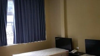 Bán gấp nhà Mặt Tiền Bùi Viện Ngay Gốc Đề Thám , Quận 1, HCM