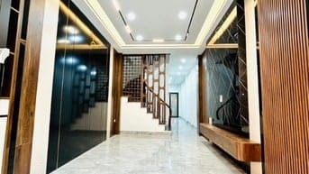 BÁN NHÀ NGUYỄN ANN NINH GẦN 60M 6 TÀNG THANG MÁY , SÁT PHỐ NGÕ THÔNG K