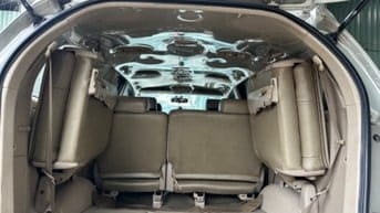 Cần bán toyota inova màu bạc 2008