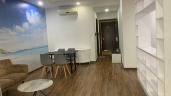 Bán Gấp Căn Hộ 2PN Vinhomes Times City, 76m², Giá Sổ Hồng Lâu Dài