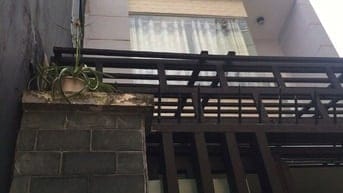 68m2. 6tỷ5 thương lượng Dương bá trạc P1Q8. Cách hxh 3 căn nhà