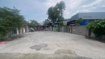 Cho thuê đất điện nước đây đủ bãi đẹp 