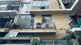 Bán Nhà Khung Bê Tông 5 Tầng Ngõ Phố Sơn Tây Kim Mã Bán Gấp.
