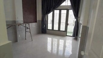 Mặt tiền đường DC11 DT 4x20m 3,5 lầu