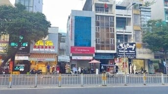 Bán nhà Mặt Tiền Đường Hoàng Hoa Thám p12 Q. Tân Bình dt: 5 x 40m 